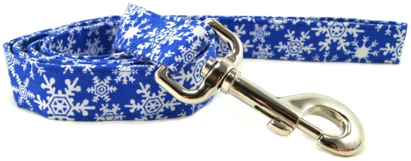 Blue Snowflakes Dog Leash
