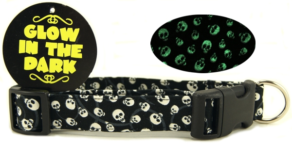 Glow in the Dark Skulls Dog Collar