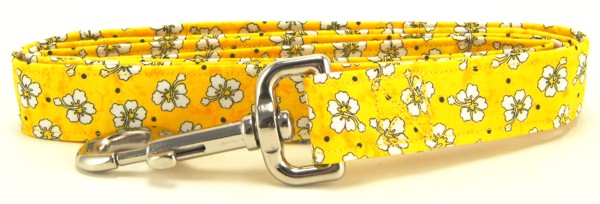 Yellow Hawaiian Flowers Dog Leash